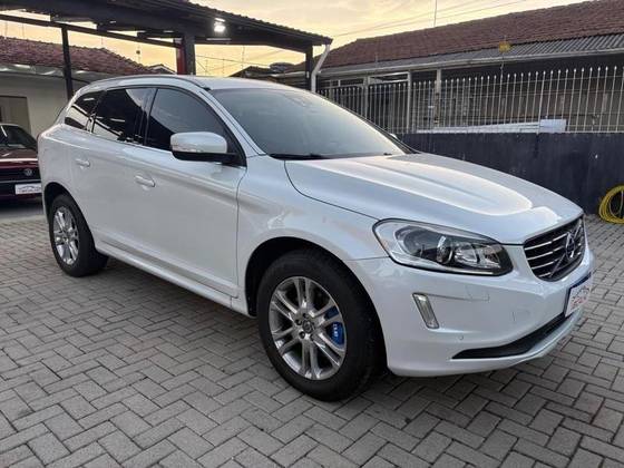 VOLVO XC60 2.0 T5 DYNAMIC FWD TURBO GASOLINA 4P AUTOMÁTICO